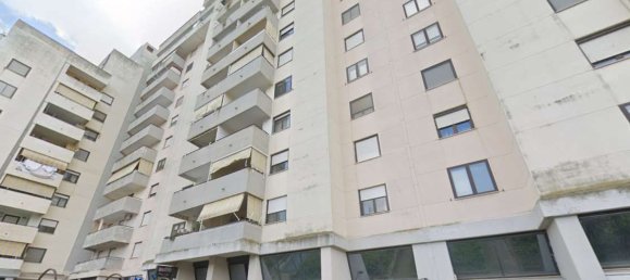 4-salle Appartement à Taranto, Italy No. 186558 6