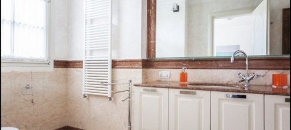 6 bedrooms Villa in Forte dei Marmi, Italy No. 72055 16