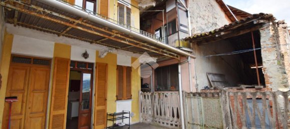 8 Schlafzimmer Haus in Azeglio, Italy, Nr. 329623 15