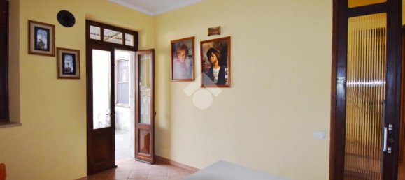 8 Schlafzimmer Haus in Azeglio, Italy, Nr. 329623 7