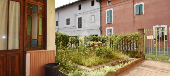 8 Schlafzimmer Haus in Azeglio, Italy, Nr. 329623 3