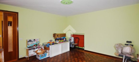 8 Schlafzimmer Haus in Azeglio, Italy, Nr. 329623 30