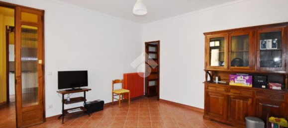 8 Schlafzimmer Haus in Azeglio, Italy, Nr. 329623 9