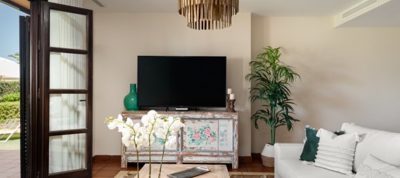 4 Schlafzimmer Villa in Cadiz, Spain, Nr. 29412 8