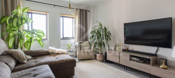 2 Schlafzimmer Wohnung in Odivelas, Portugal, Nr. 195887 3