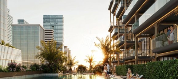 146 m² propiedad comercial en venta en Dubai, UAE № 194337 13