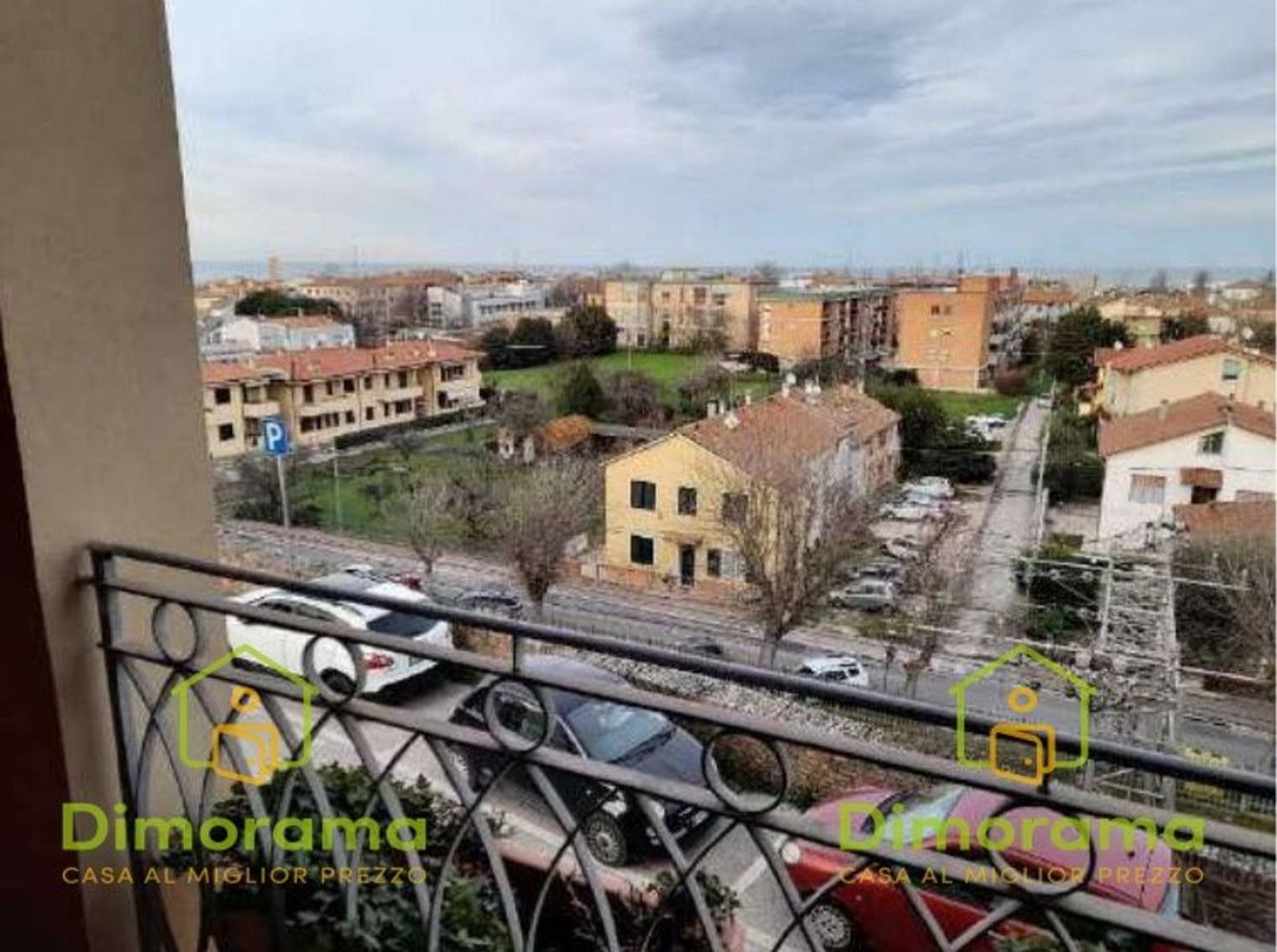 7 rooms Apartment in Fano, Italy No. 96600
