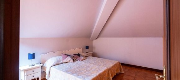 5 bedrooms House in Torrelavega, Spain No. 135378 26