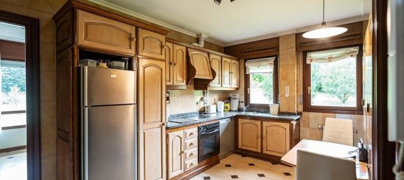 5 bedrooms House in Torrelavega, Spain No. 135378 10