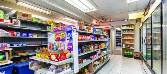 4 Schlafzimmer Haus in Toronto, Canada, Nr. 99 5