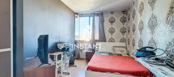 Квартира с 3 спальнями в Шампиньи-сюр-Марн, Франция № 174366 21