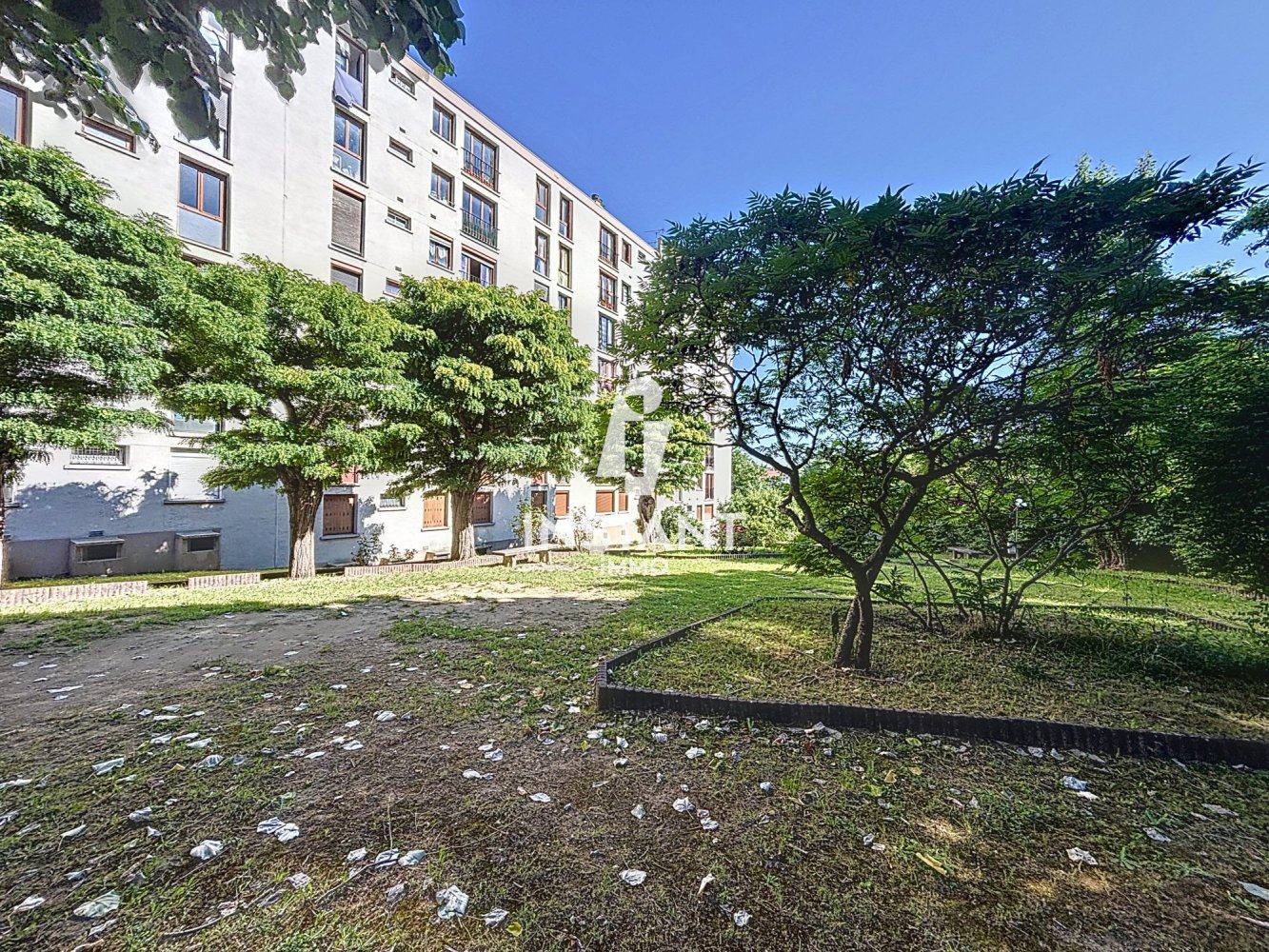 Квартира с 3 спальнями в Шампиньи-сюр-Марн, Франция № 174366