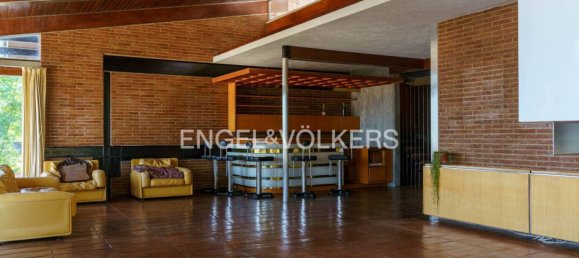 6 bedrooms Villa in Guardiagrele, Italy No. 351252 2