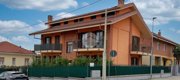 4 rooms Apartment in Rivoli, Italy No. 234438 40