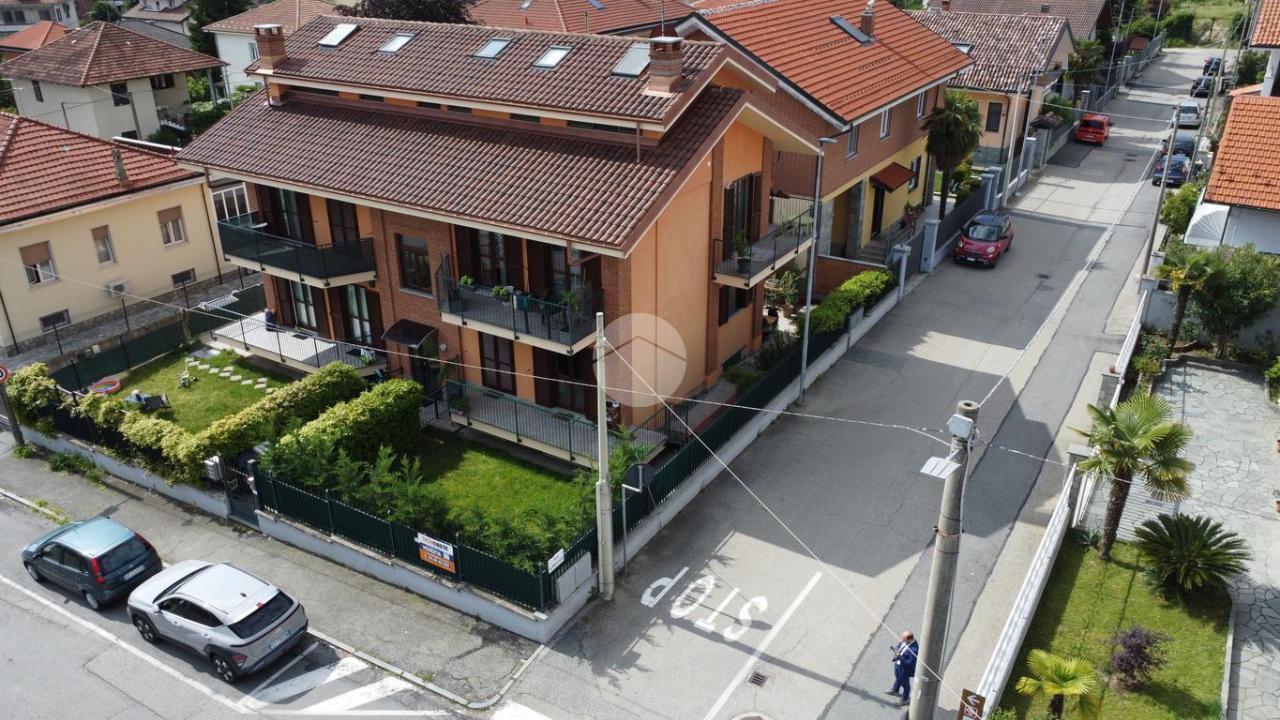 4 rooms Apartment in Rivoli, Italy No. 234438