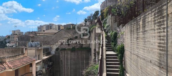 3 bedrooms Apartment in Modica, Italy No. 69439 6