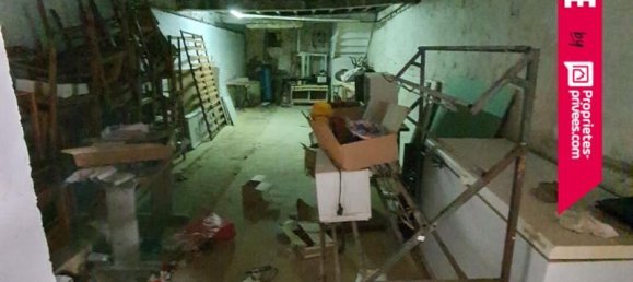 Apartamento de 10 dormitorios en Hirson, France No. 261093 8