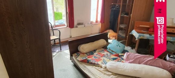 Apartamento de 10 dormitorios en Hirson, France No. 261093 11