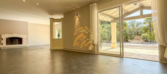 4 bedrooms House in Charente, France No. 306168 2