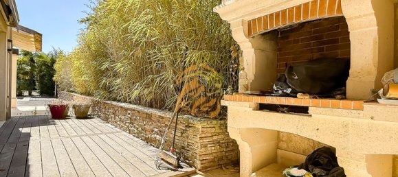 4 bedrooms House in Charente, France No. 306168 14