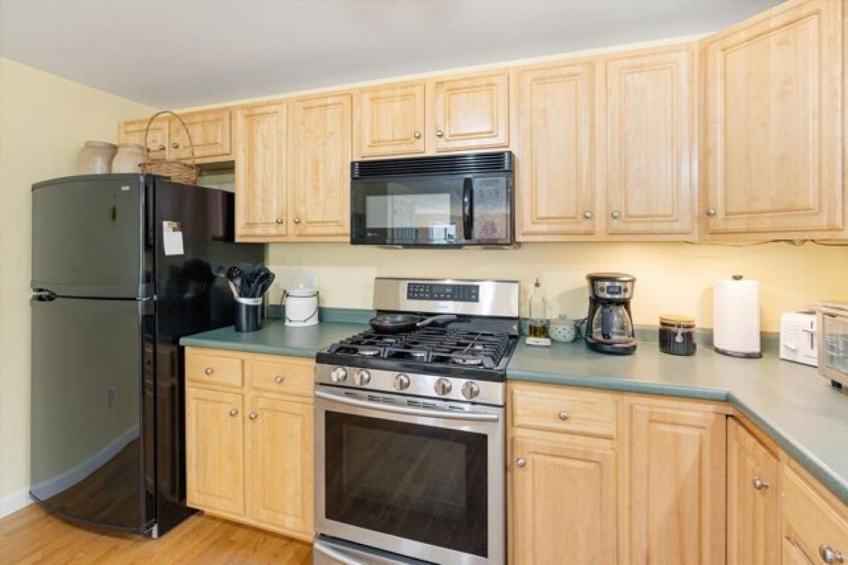 3 bedrooms House in Epsom, USA No. 410521