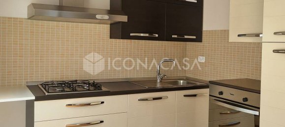 3 rooms Apartment in Francavilla al Mare, Italy No. 257793 3