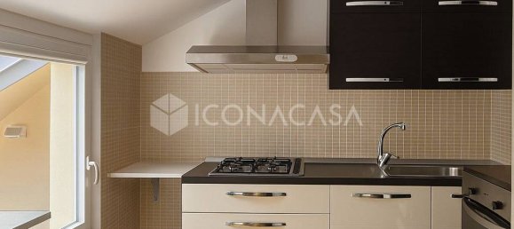 3 rooms Apartment in Francavilla al Mare, Italy No. 257793 4