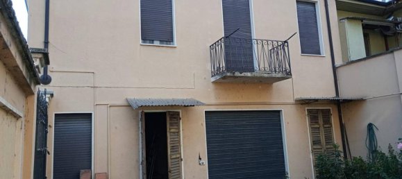 6 rooms Villa in Mede, Italy No. 21589 9