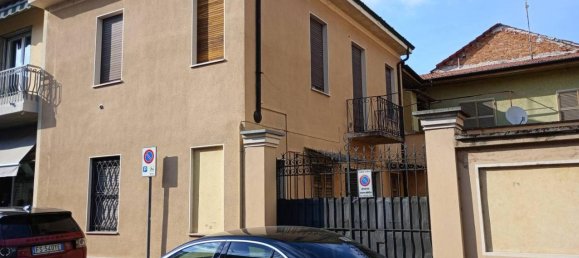 6 rooms Villa in Mede, Italy No. 21589 8