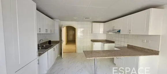 3 Schlafzimmer Villa in The Springs, UAE, Nr. 108562 3