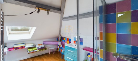 5 bedrooms House in Chevry-Cossigny, France No. 135804 17