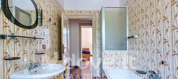 4 bedrooms Apartment in Villa d'Ogna, Italy No. 257436 37