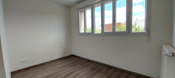 3 bedrooms House in Blagnac, France No. 295779 4