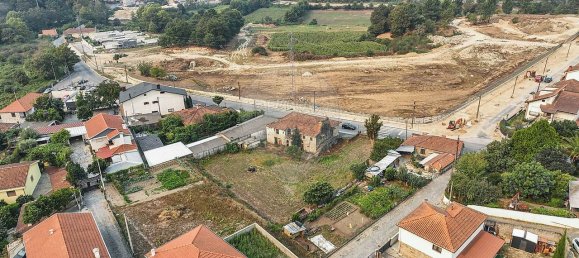 3 bedrooms House in Lousada, Portugal No. 16473 15