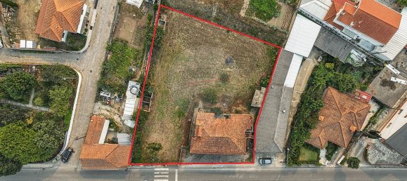 3 bedrooms House in Lousada, Portugal No. 16473 9