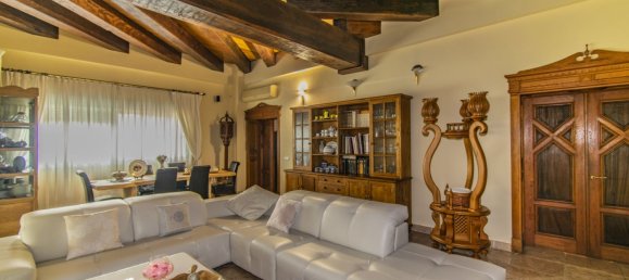 4 bedrooms Villa in Marbella, Spain No. 151599 5