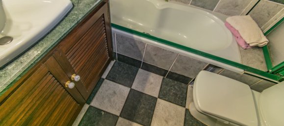 4 bedrooms Villa in Marbella, Spain No. 151599 23