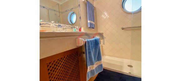 5 Schlafzimmer Haus in Faro, Portugal, Nr. 137064 40