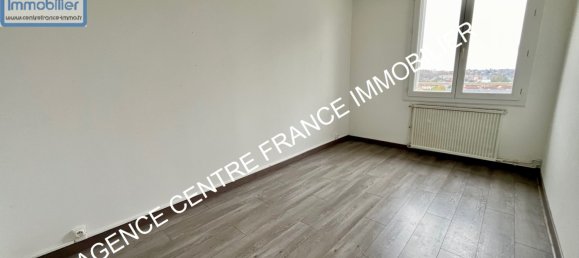 2 chambres Appartement à Bourges, France No. 214966 6
