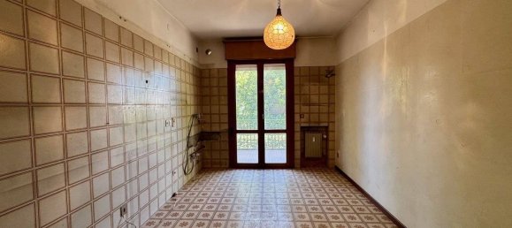 3 bedrooms Apartment in Padua, Italy No. 260387 8