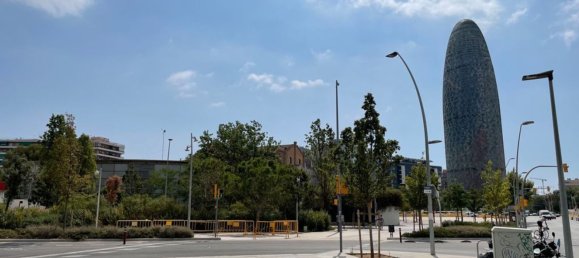 Apartamento de 3 dormitorios en Eixample, Spain No. 138412 4