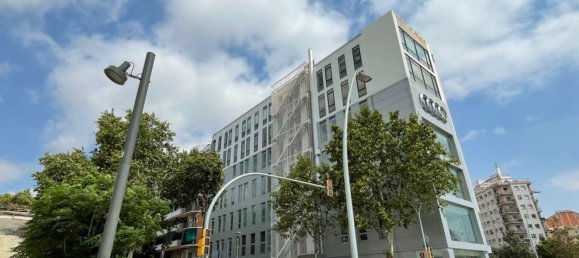 Apartamento de 3 dormitorios en Eixample, Spain No. 138412 6