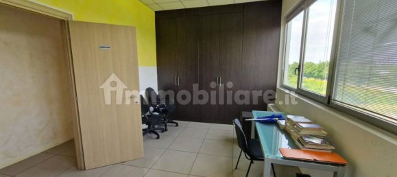 130m² Office in Forlì, Italy No. 317072 12