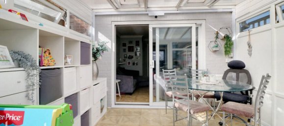 2 bedrooms Commercial property in Tatsfield, United Kingdom No. 4776 8