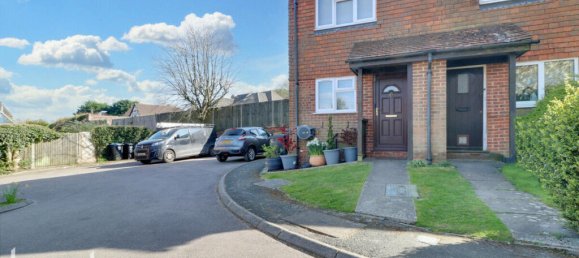 2 bedrooms Commercial property in Tatsfield, United Kingdom No. 4776 14