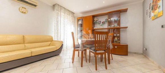 4-salle Appartement à Rome, Italy No. 52707 6