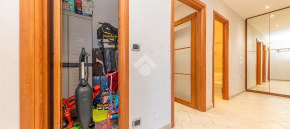 4-salle Appartement à Rome, Italy No. 52707 19