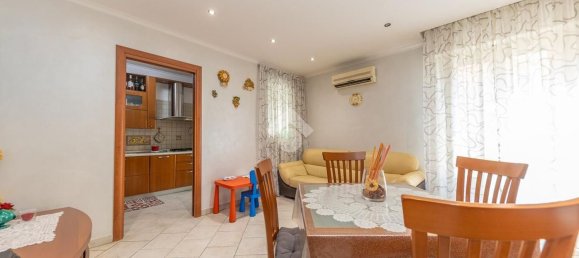 4-salle Appartement à Rome, Italy No. 52707 11