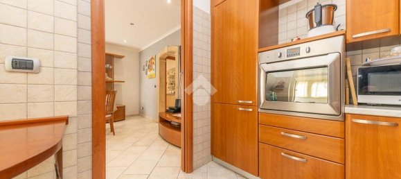 4-salle Appartement à Rome, Italy No. 52707 20