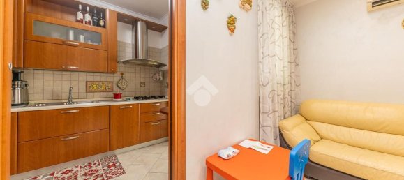 4-salle Appartement à Rome, Italy No. 52707 13